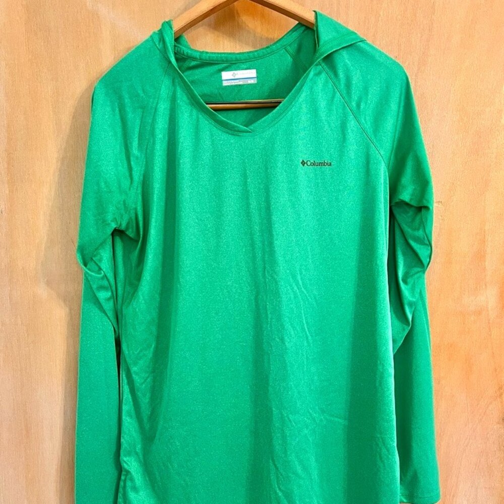 Columbia Women’s Hoodie UPF 50 Sun blocking Omni-wick Size M